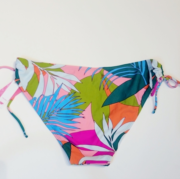 3 PIECE FLORAL AND TEAL JUNIORS SWIMSUIT SET - Picture 6 of 15